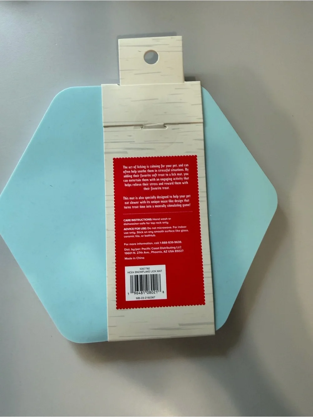 Merry & Bright Slow Feeder Licking Mat - Light Blue Snowflake NWT